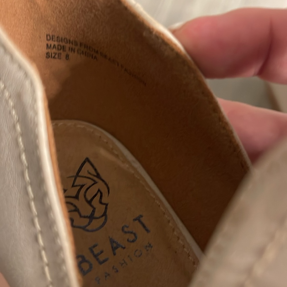 Beast Fashion Women’s Booties, Size 8 - Picture 7 of 9